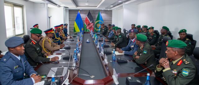 Rwanda’s Defence Chief Meets Kenyan Counterpart