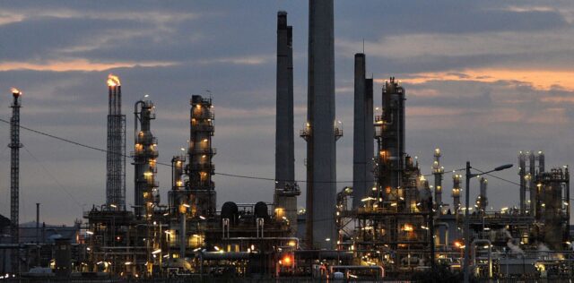 Private Investors to be Roped in the Refinery Sector in SA