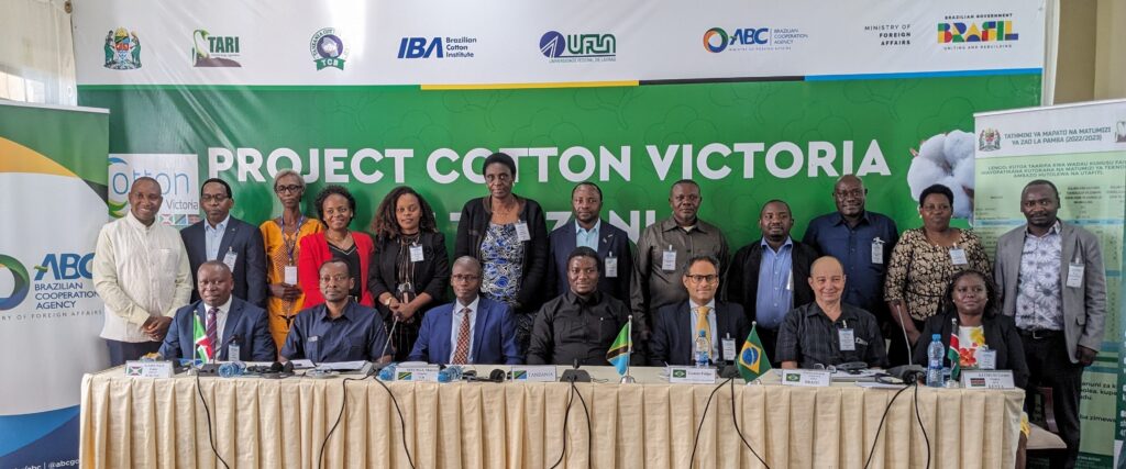 Tanzania: Cotton Farmers Develop Organic Pesticides for Better Yields 1 Tanzania: Cotton Farmers Develop Organic Pesticides for Better Yields