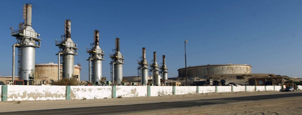 Eastern Libya Shuts Down its Oil Fields and Suspend Oil Export 1 Libya Oil