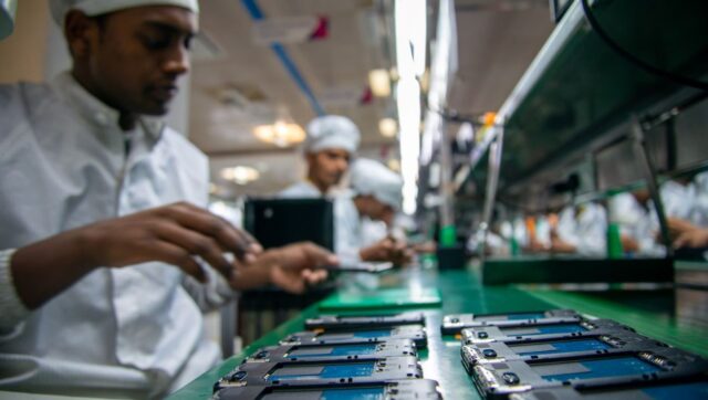 Egypt to Emerge as a Mobile Phone Manufacturing Hub