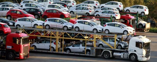 Egyptian Import of Passenger Cars Decline