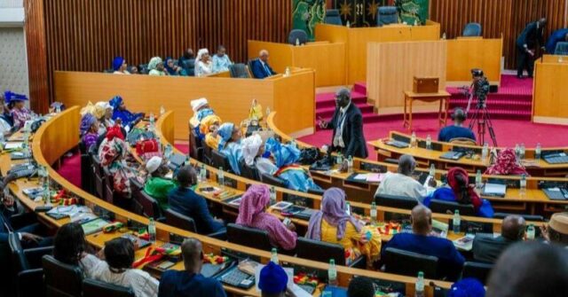 Senegal’s Lawmakers Oppose Revision of Constitution