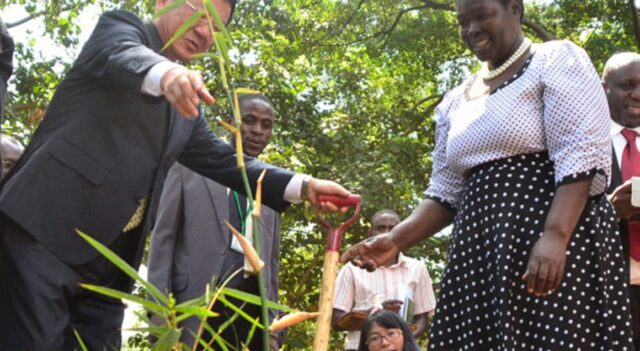 Ugandan Farmers to Benefit from China-Uganda Bamboo Project