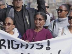 Protests Before UK Parliament for Giving up Control Over Chago Islands