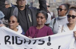 Protests Before UK Parliament for Giving up Control Over Chago Islands