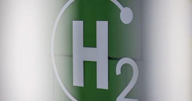 Italian ‘Snam’ Latch on to SoutH2 for a Foothold in the European Green Hydrogen Market