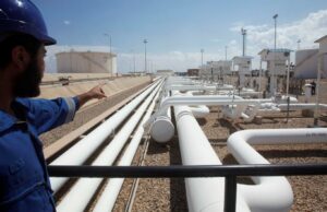 Protesters in Libya Shut Down Key Oil Distribution Valves