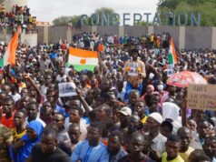 Thousands March in Niger in Support of Junta