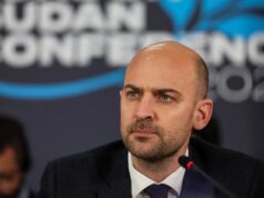 France said it was expelling 12 Algerian diplomatic officials, a day after Algeria announced the expulsion of the same number of French officials, in escalating tensions between the two countries.