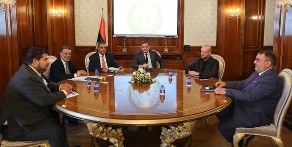 The meeting attended by Minister of State for Communication and Political Affairs Walid al-Lafi, Minister of Transport Mohammed al-Shahoubi, Chairman of the Land and Maritime Borders Committee at the Ministry of Foreign Affairs Mohammed al-Harari, Chairman of the National Oil Corporation Masoud Suleiman, and Secretary-General of the Council of Ministers Rashid Boughafa, discussed technical and legal aspects related to the demarcation of Libya's maritime borders and assessed the political and regional challenges associated with Libya's sovereign rights in its maritime areas, particularly concerning natural resources in exclusive economic zones.