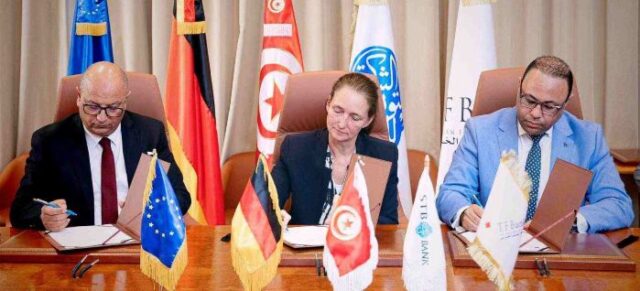 TUNICASH, developed through a unique collaboration with a Franco-Tunisian fintech company, enables the Tunisian diaspora in France to send money instantly, securely, and affordably to Tunisia.