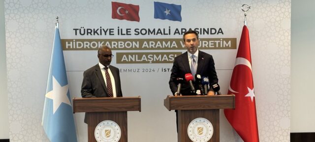 Turkey Somali Turkey and Somalia have strengthened their energy collaboration by signing an agreement for onshore hydrocarbon exploration and production. This agreement permits Turkish Petroleum (TPAO) to initiate oil and gas exploration across three land blocks spanning about 16,000 square kilometers in Somalia.