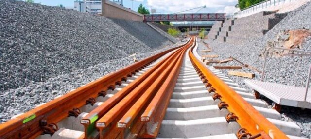 Strategically, the Lobito Corridor is expected to transform regional trade by providing a critical export route for minerals from Zambia and the Democratic Republic of Congo to Angola’s Port of Lobito, thereby improving access to global markets. Recognized as one of Southern Africa’s most vital trade corridors, it is poised to attract investment and stimulate economic growth across the region.