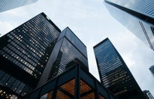 Egypt has rolled out nearly 500 reform measures between May 2022 and December 2024 as part of a sweeping initiative to strengthen private sector involvement in the national economy, according to a comprehensive report from the Information and Decision Support Centre (IDSC).