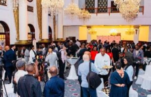The Mozambique-USA Chamber of Commerce (CCMUSA) held another edition of its usual business networking event, the Happy Hour – Business Network, recently. This strategic meeting brought together more than 100 companies from various sectors, government representatives, members of the diplomatic corps accredited in Mozambique and other parties interested in promoting commercial relations in the country.