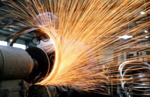 South Africa’s Manufacturing Sector Faces Continued Contraction Amid Global and Domestic Pressures