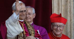 The American cardinal Robert Francis Prevost, who has chosen to call himself Leo XIV, will now lead the Roman Catholic Church. He was elected by the College of Cardinals. Born in Chicago, the 69-year-old is the first American pope in history. Pope Francis made him a cardinal in 2023.