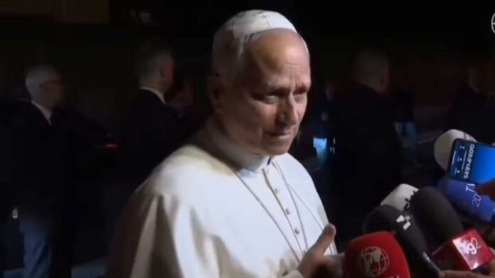 Pope Leo XIV Exhorts Migrants to be Treated Well