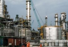 Dangote Refinery Vows to Demonstrate its Capacity to Deliver 1.5 million Litres of Petrol Per Month Dangote Refinery Vows to Demonstrate its Capacity to Deliver 1.5 million Litres of Petrol Per Month