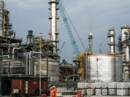 Dangote Refinery Vows to Demonstrate its Capacity to Deliver 1.5 million Litres of Petrol Per Month Dangote Refinery Vows to Demonstrate its Capacity to Deliver 1.5 million Litres of Petrol Per Month